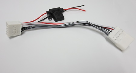 10-pin splice jumper with Toyota connector